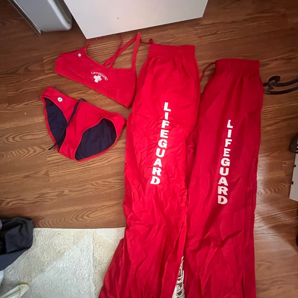 Women's Red Swim Set